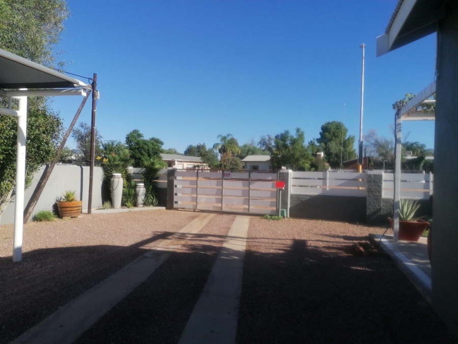 To Let 0 Bedroom Property for Rent in Middelpos Northern Cape